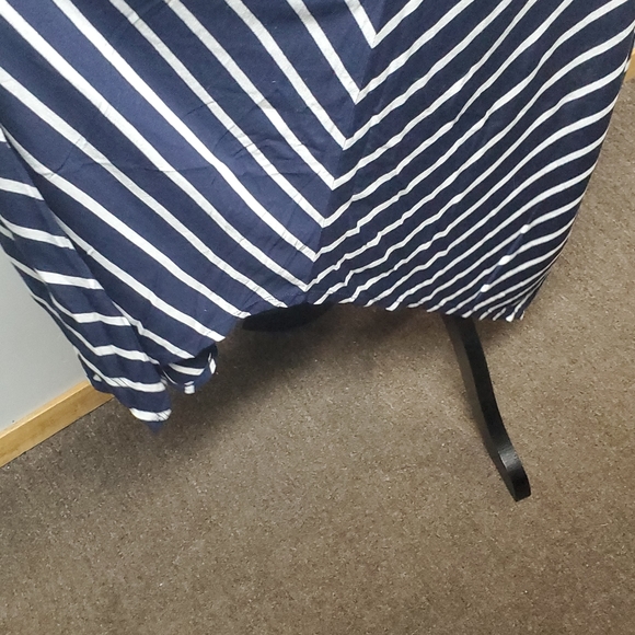 💥3 for $15💥 Joe fresh handkerchief skirt super soft! - Picture 2 of 8